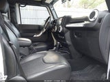 Jeep Wrangler Unlimited Sahara 1C4BJWEG4FL601367 fotografie
