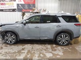 Nissan Pathfinder Platinum 4Wd 5N1DR3DK4RC243693 photo