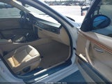 BMW 325I WBAVB17506NH93402 снимка