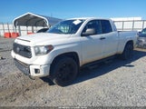 Toyota Tundra Sr5 5.7L V8 5TFUW5F18KX801038 снимка