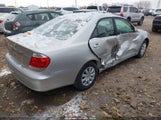 Toyota Camry Le 4T1BE32K05U581621 photo