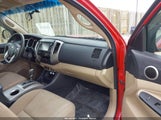 Toyota Tacoma 5TFUX4EN3EX028365 снимка