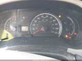 Toyota Sienna Le V6 8 Passenger 5TDKK3DC7ES415376 fotografie