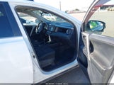 Toyota Rav4 Le 2T3ZFREV8HW400376 снимка