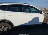 Toyota Rav4 Le 2T3ZFREV8HW400376 снимка