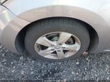Hyundai Elantra Gls (Ulsan Plant) KMHDH4AE8BU093031 photo
