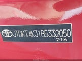 Toyota Yaris JTDKT4K31B5332050 снимка