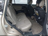 Toyota Rav4 Limited JTMBD31V686063444 снимка