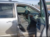 Chrysler Town & Country Touring 2A8HR54PX8R711826 снимка