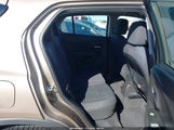 Chevrolet Trax Ls 3GNCJKSB6JL188166 снимка