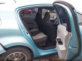 Toyota Prius C Two JTDKDTB33D1054818 снимка