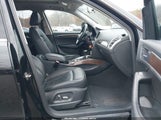 Audi Q5 2.0T Premium WA1C2AFP1HA013826 снимка