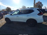 Nissan Rogue Sv 5N1AT2MV1JC758311 photo