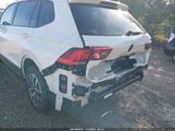 Volkswagen Tiguan 2.0T S 3VV1B7AX4MM121511 fotografie