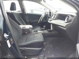 Toyota Rav4 Le 2T3BFREV8HW659497 снимка
