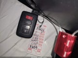 Toyota Rav4 Xle JTMWFREVXHD107255 снимка