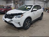 Toyota Rav4 Xle JTMRFREV3JD246713 снимка