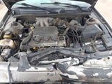 Toyota Camry Le V6 4T1BF22K5YU096547 снимка