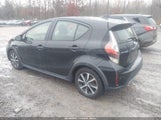 Toyota Prius C Three JTDKDTB35J1603995 снимка