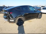 Tesla Model Y Long Range Dual Motor All-Wheel Drive 7SAYGDEE6SF238341 fotografie
