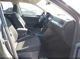 Volkswagen Tiguan 2.0T S 3VVRB7AX9RM196733 fotografie