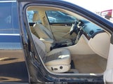 Volkswagen Passat 2.0L Tdi Sel Premium 1VWCN7A30CC003335 photo