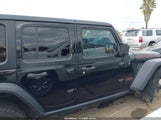 Jeep Wrangler Unlimited Rubicon 4X4 1C4HJXFG1LW239085 fotografie