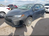 Toyota Corolla Le 5YFBURHE5JP740961 снимка