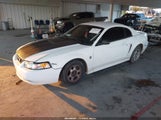 Ford Mustang 1FAFP4047XF123453 снимка