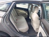 Buick Lacrosse Essence 1G4ZP5SS8HU148010 снимка