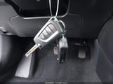 Toyota Corolla Le JTDEPMAE8N3004192 снимка