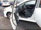 Toyota Corolla S 5YFBU4EE3DP208779 fotografie