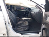 Audi A4 2.0T Premium WAUBFAFL7DN033081 снимка