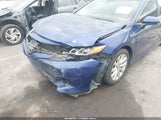 Toyota Camry Le 4T1B11HK7JU511924 photo