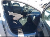 Chevrolet Sonic Lt Auto 1G1JC5SB5D4137594 снимка