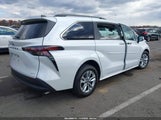 Toyota Sienna Xle 5TDJSKFC0SS211050 снимка