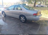 Toyota Camry Le JT2BG22K110591447 снимка