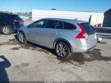 Volvo V60 Cross Country T5 YV4612HK7G1003441 fotografie