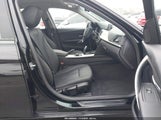 BMW 320I WBA3B1G5XFNT02015 fotografie