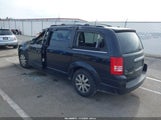 Chrysler Town & Country Touring 2A8HR54P28R607704 photo
