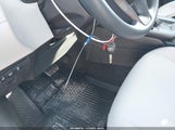 Toyota Corolla Cross L 7MUAAAAG1TV152086 снимка