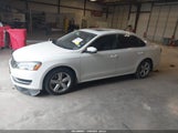 Volkswagen Passat 2.5L Se 1VWBH7A32DC079045 снимка