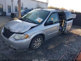 Chrysler Town & Country Touring 2A4GP54L37R223512 снимка