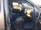 Nissan Pathfinder Le 5N1AR18WX6C606451 снимка