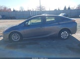 Toyota Prius Two Eco JTDKARFU2G3011076 снимка