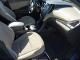 Hyundai Santa Fe Sport 2.4L 5NMZT3LB6JH086106 снимка