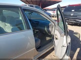 Toyota Camry Le 4T1BE32K22U092374 снимка
