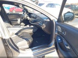 Mercedes-Benz S 550 WDDUG8CBXFA137643 снимка