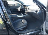 BMW 330I 3MW5R1J0XN8C56799 снимка