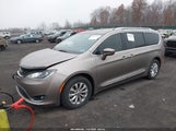 Chrysler Pacifica Touring L 2C4RC1BGXJR274375 снимка